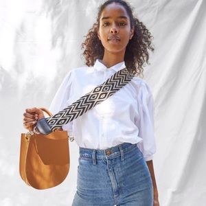 Salt classic crossbody strap in Zoe black and natural brass hardware EUC